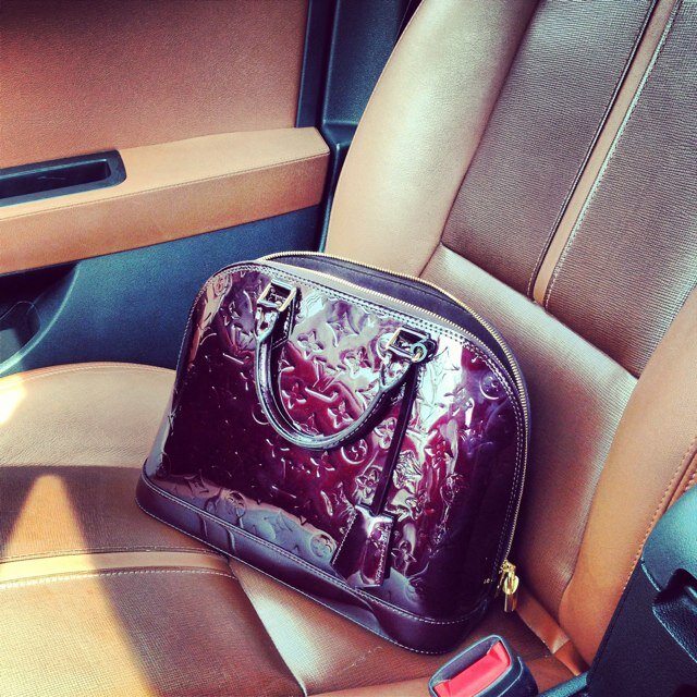 BRIBRI_ox's profile picture. I'm BACK!!!