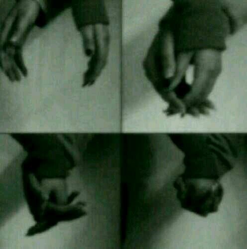 ‏‏‏‏‏‏مَ أنتِ الأ بِ وتين القلب عالقہ   ‎‎‎‎‎@hanooooon20111