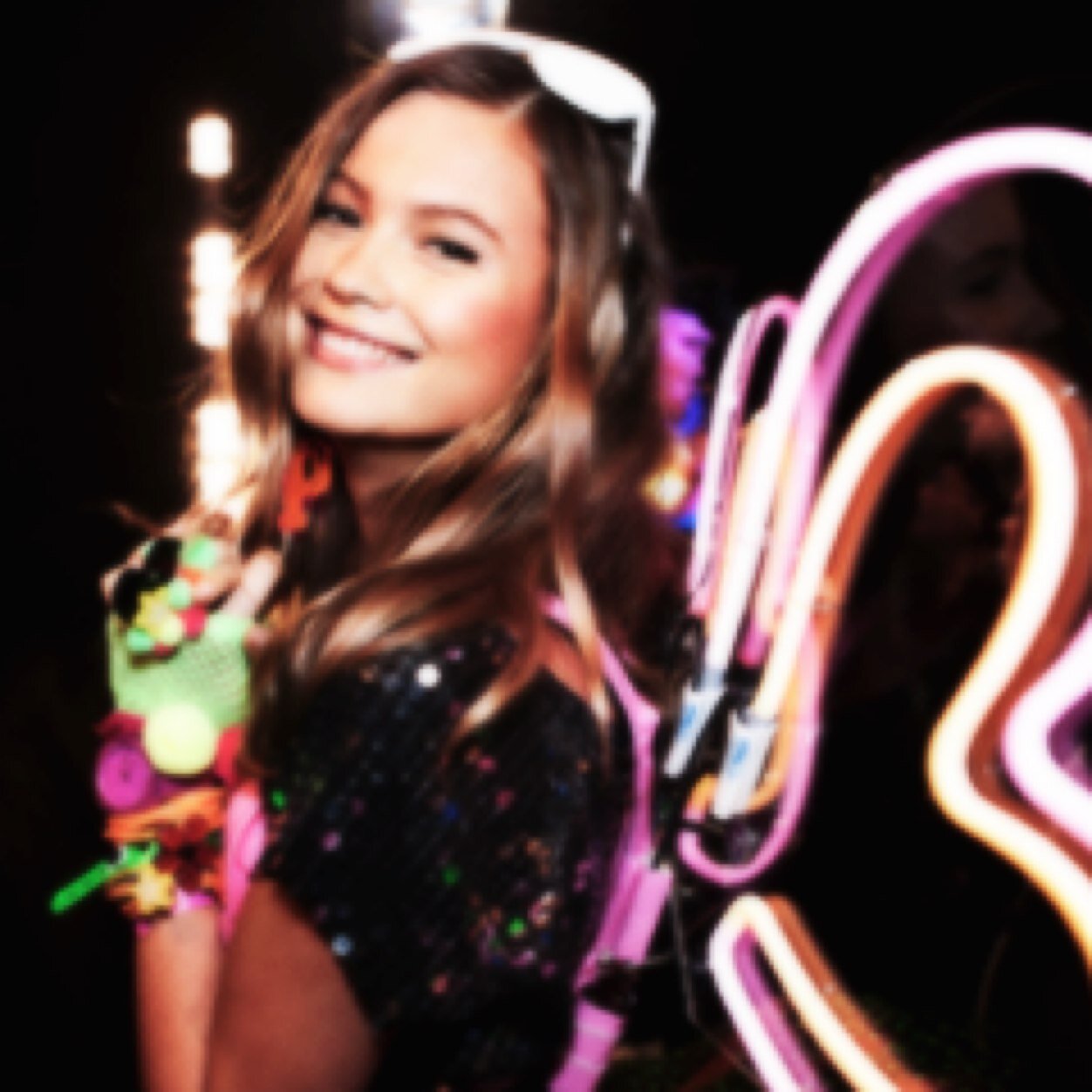 MaryOlivanderMH's profile picture. i love skateboarding, partying, being crazy. friendly, snob sometimes, loud, funny, tomboy, not so smart. [FC: Behati Prinsloo]