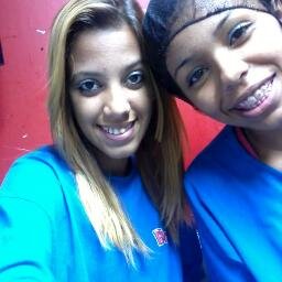 acomoda-se ou incomoda-se ;9
    Fã do Luan Santana, 17 aninhos .!  skype : barbieloira4  (;
