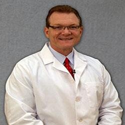 Chapel Podiatry works with patients to provide the best podiatric care for patients in the Spring Hill area.