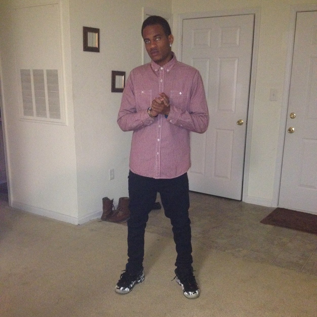 East side nigga!! That don't give a fuck about nothing...
