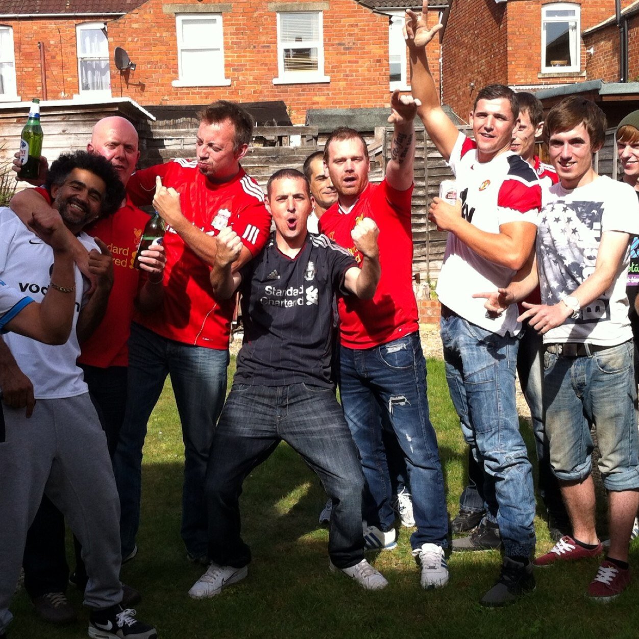 liverpool fc, c.o.d, tv, pub, greenday,paintball #jft96 #lfcfollowback #loveENGLAND