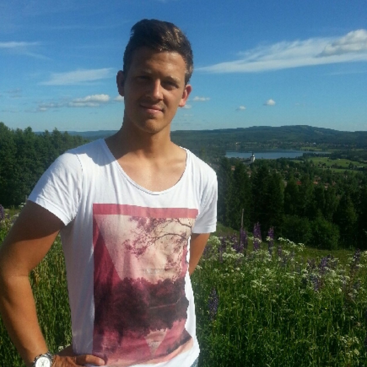 jolundo's profile picture. Ynwa