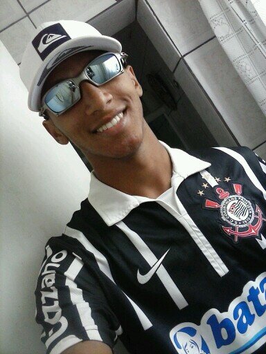 Não deixe que sua presença seja notada, mas deixe que sua ausência seja sentida.