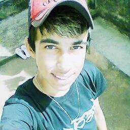 17 anos, Chato,Ciumento,Apaixonado,Radical, quer saber mais? segue ai.                                    https://t.co/9JyhM7fues
