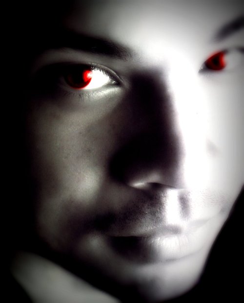 Kiamat's profile picture. Red dot, Blue state.
Conservative, Not Republican