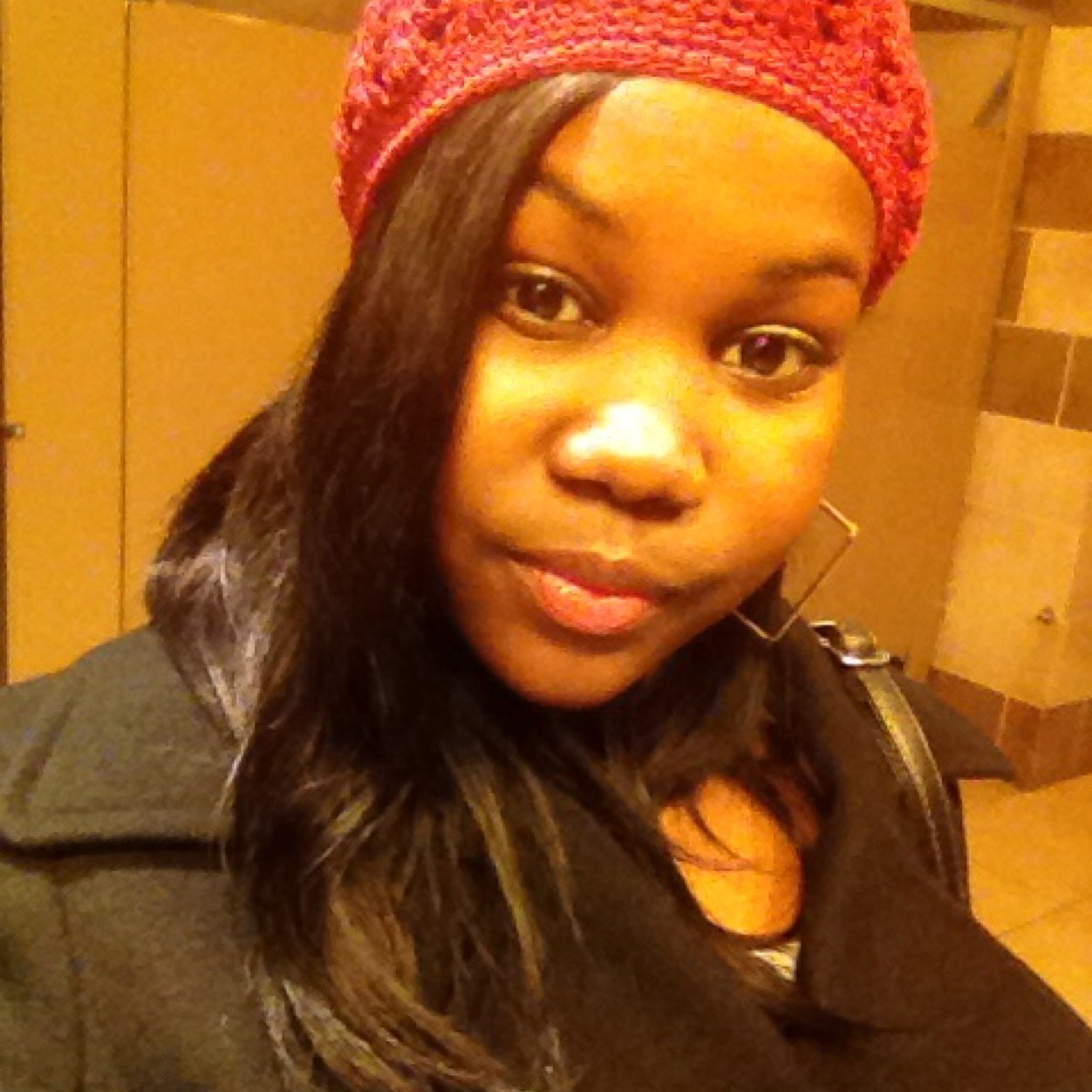 i love #Music / I'mma #Singer #SongWriter love nd wanna continue to perform #VSU16 #VSUGC #DoYaOwnThing #TeamAmbitious #FollowDreams #BBS 2k13