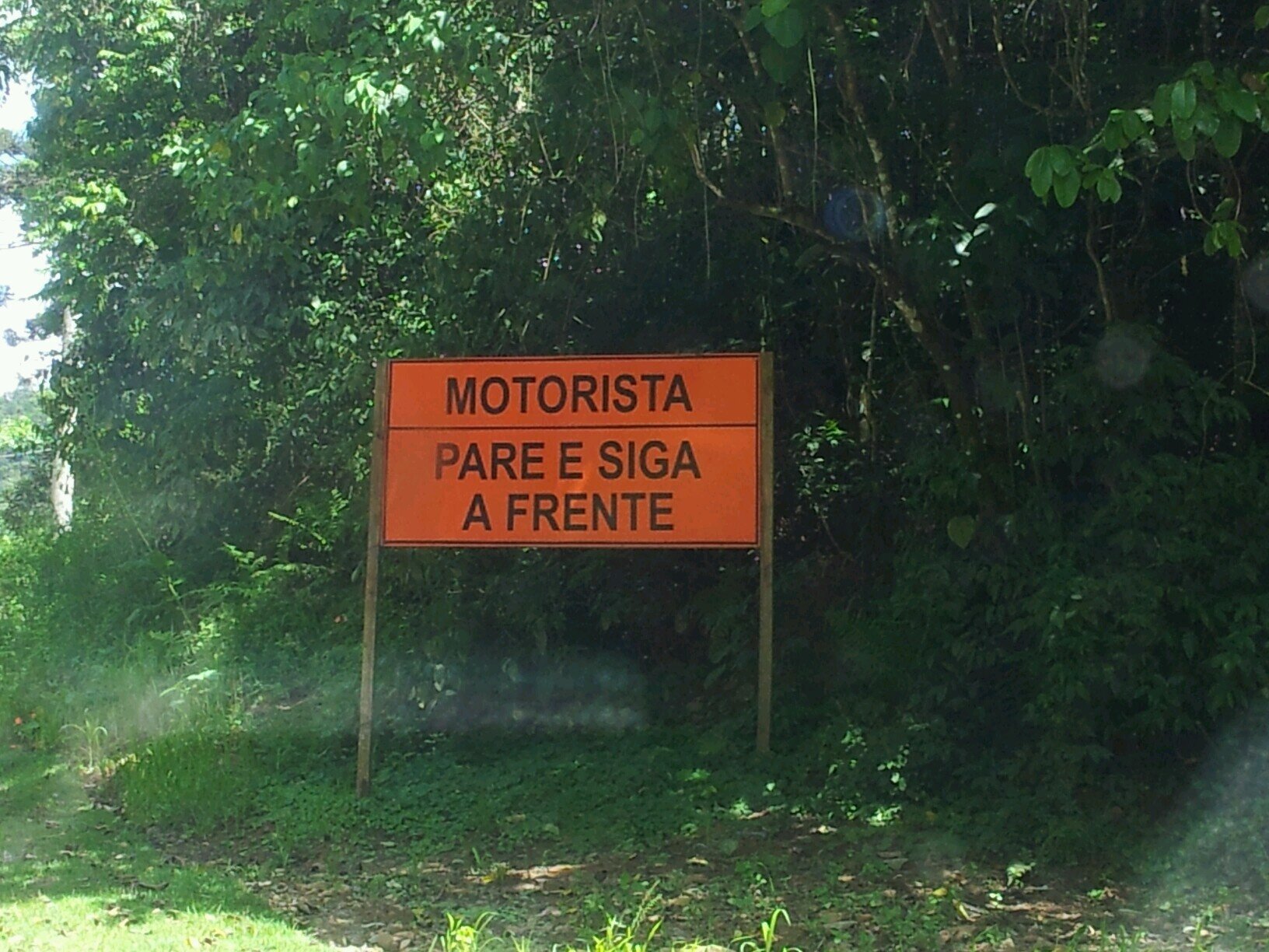 É viajando pelas estradas desse nosso, vosso grande país