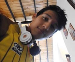 Amigable... directionerBoy.. i like la music Pop.-Rock.-Hip Hop.