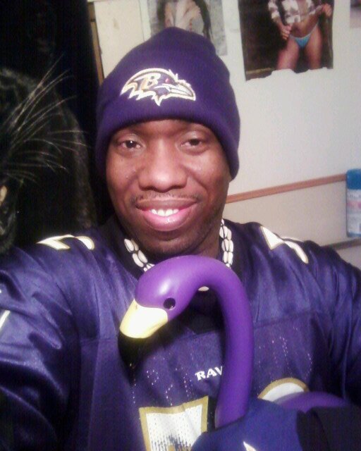 COOK,IM TOTALLY AWESOME AND I LOVEEEE THE RAVENS