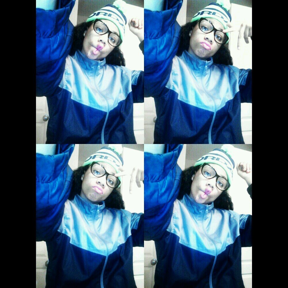 follow me and I'll follow back .  you remind me of something but idk what it is ?