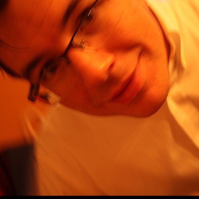 seanesheffler's profile picture. Proud dad, karaoke addict, amateur #photographer, freelance #writer, terrible golfer... occasional #architect.