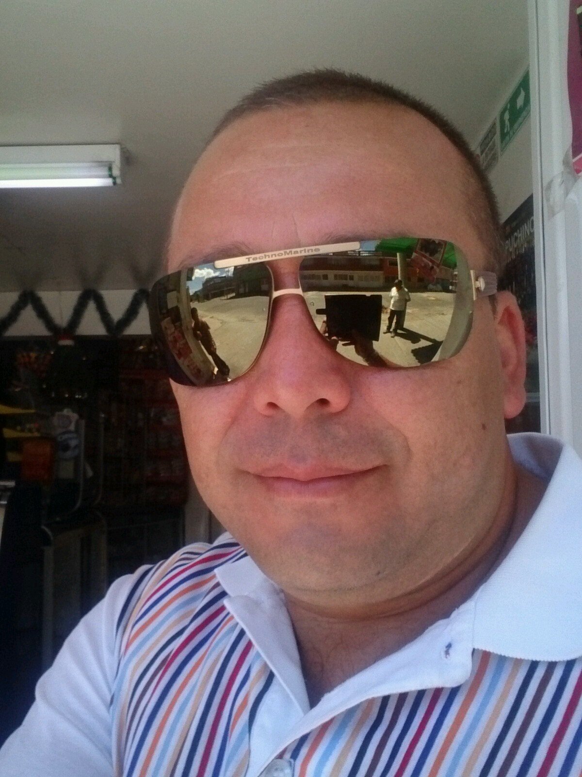 técnico industrial de refrigeración.