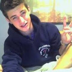 HEY IM TERRELL BUT PEOPLE CALL ME TJ FOR SHORT IM A BIG PLAYER  I CAN ROCK YO WORLD SWEET HEART