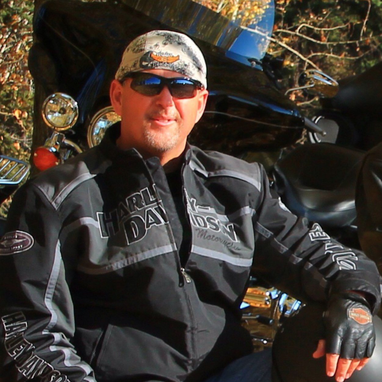 Husband, Great Wife, 2 Beautiful Daughters, 1 special granddaughter love my Harley