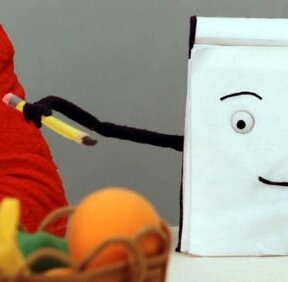 donthugimscared's profile picture. green is not a creative color