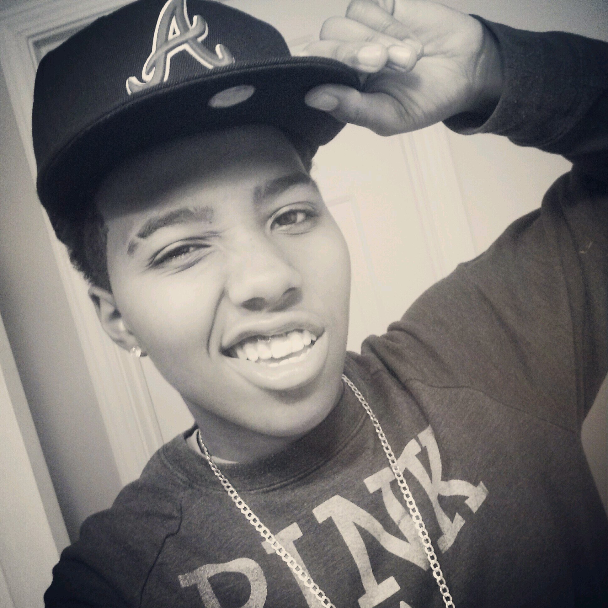 No need for a long bio, just do me a fav& follow #Single asf' All I know is loyalty& Respect !