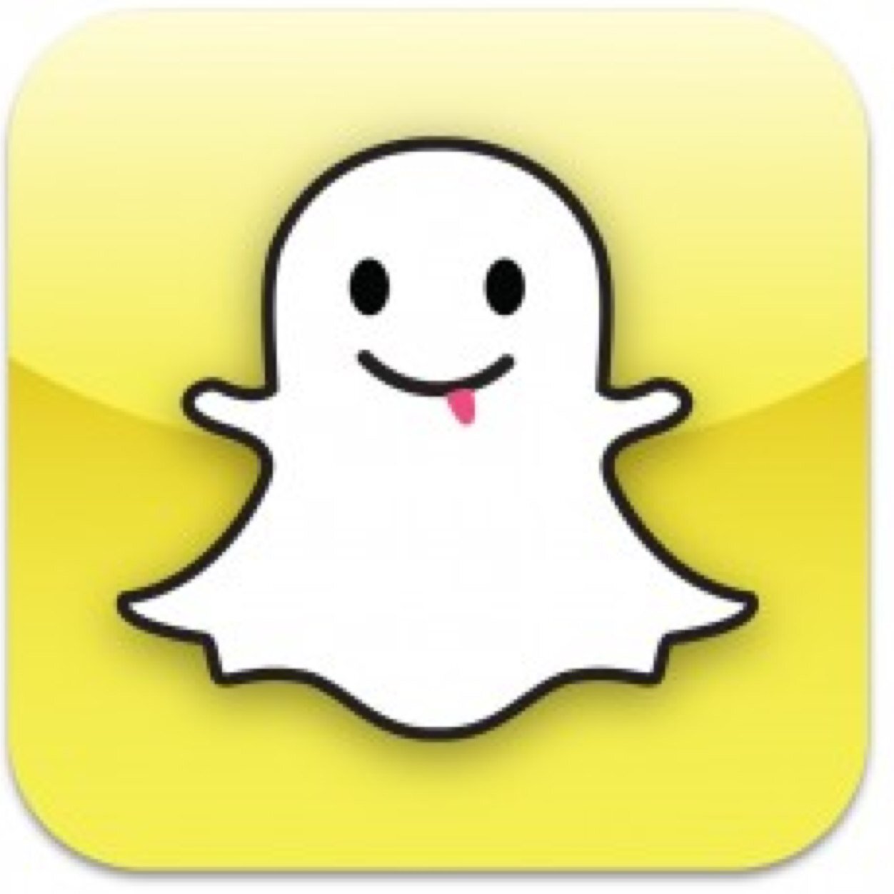 Follow to see real, sexy snaps!
Snapchat + Kik @nakedsnap4u