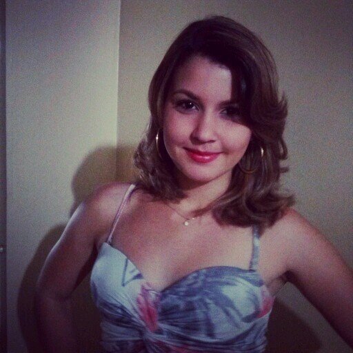 × Tαlvez eu sejα α solução dos sєus problemαs oυ tαlvez um problemα αindα mαior ..
Só depende de vooce !. x))