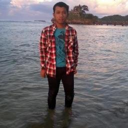 hisam_validof's profile picture. jadilah orang yang berguna untuk negaradan orang lain