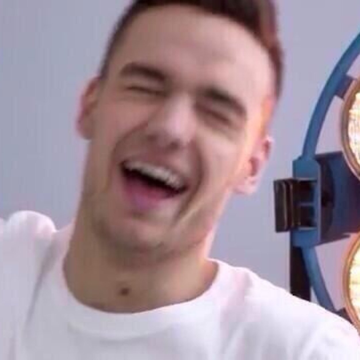 liamsmickey's profile picture. @liamgreenbeans