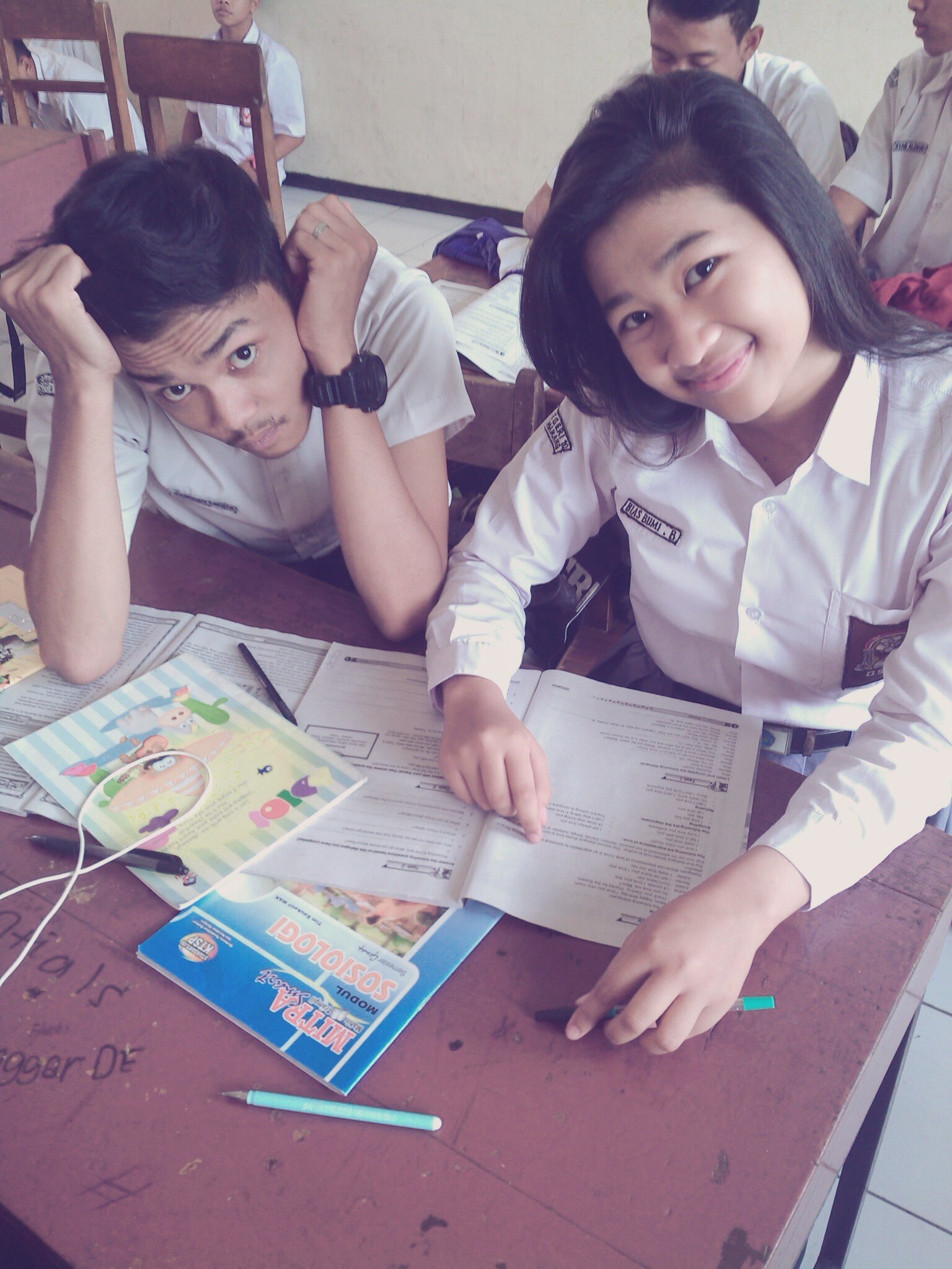 biasbumibetarqi's profile picture. 