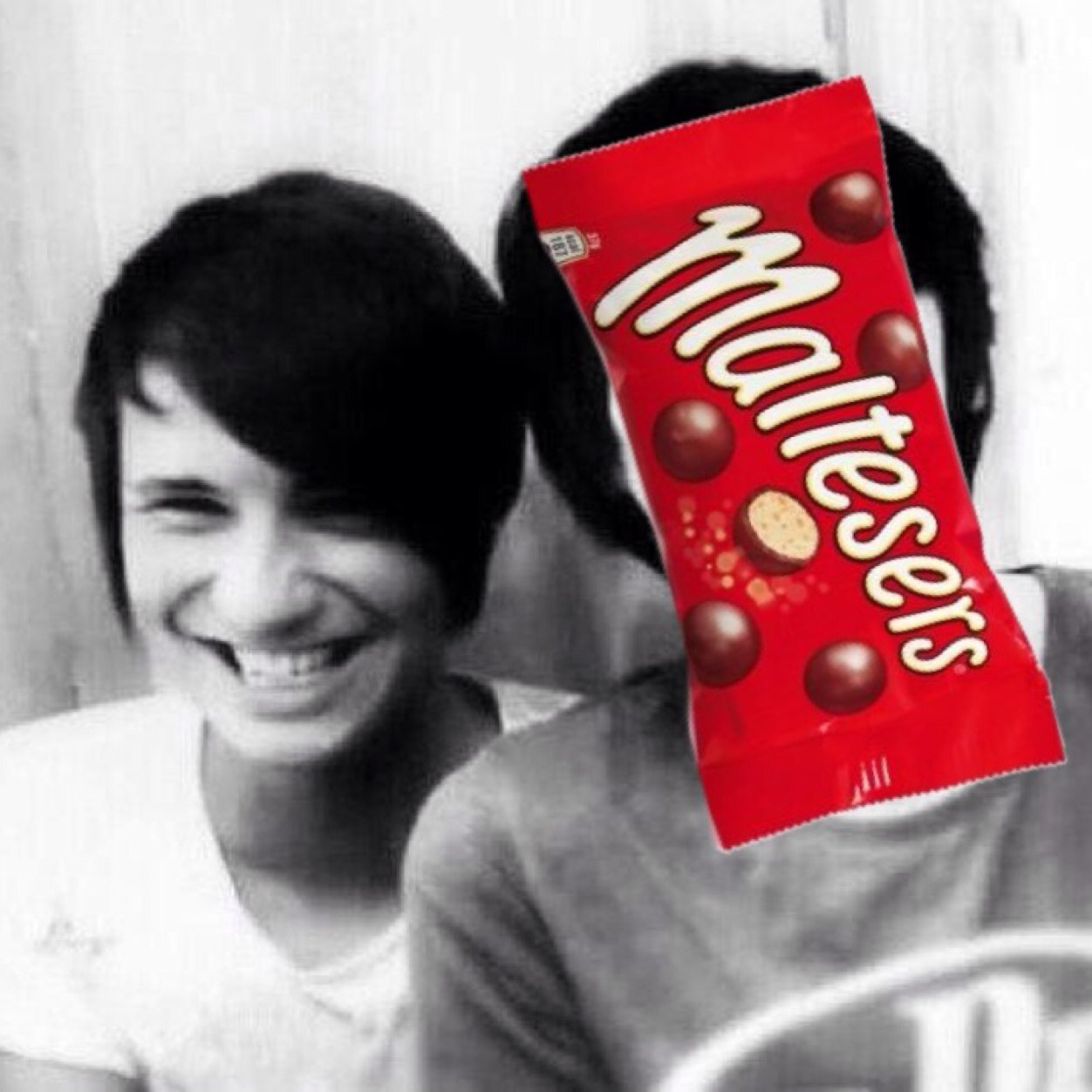 I Love DanIsNotOnFire we r gonna get married!!!!! and have llama placenta babies!! XDDD I shipe Dantesers!!!!!! :333