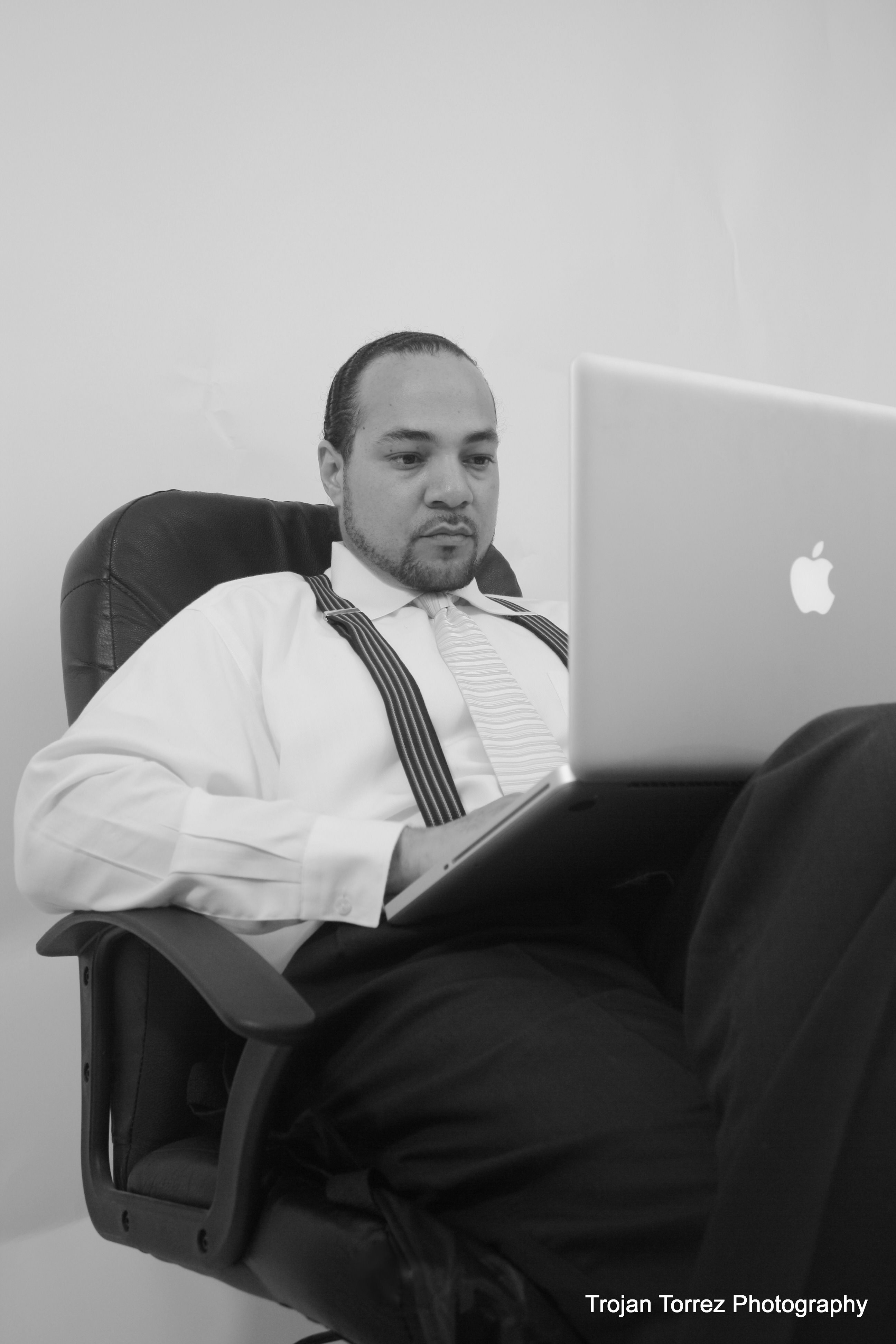 Super Sexy Viral Blog Builder and Mastermind Destiny Coach. Creator and founder of The Legacy Tribe. Your story, your belief, your vision, your culture