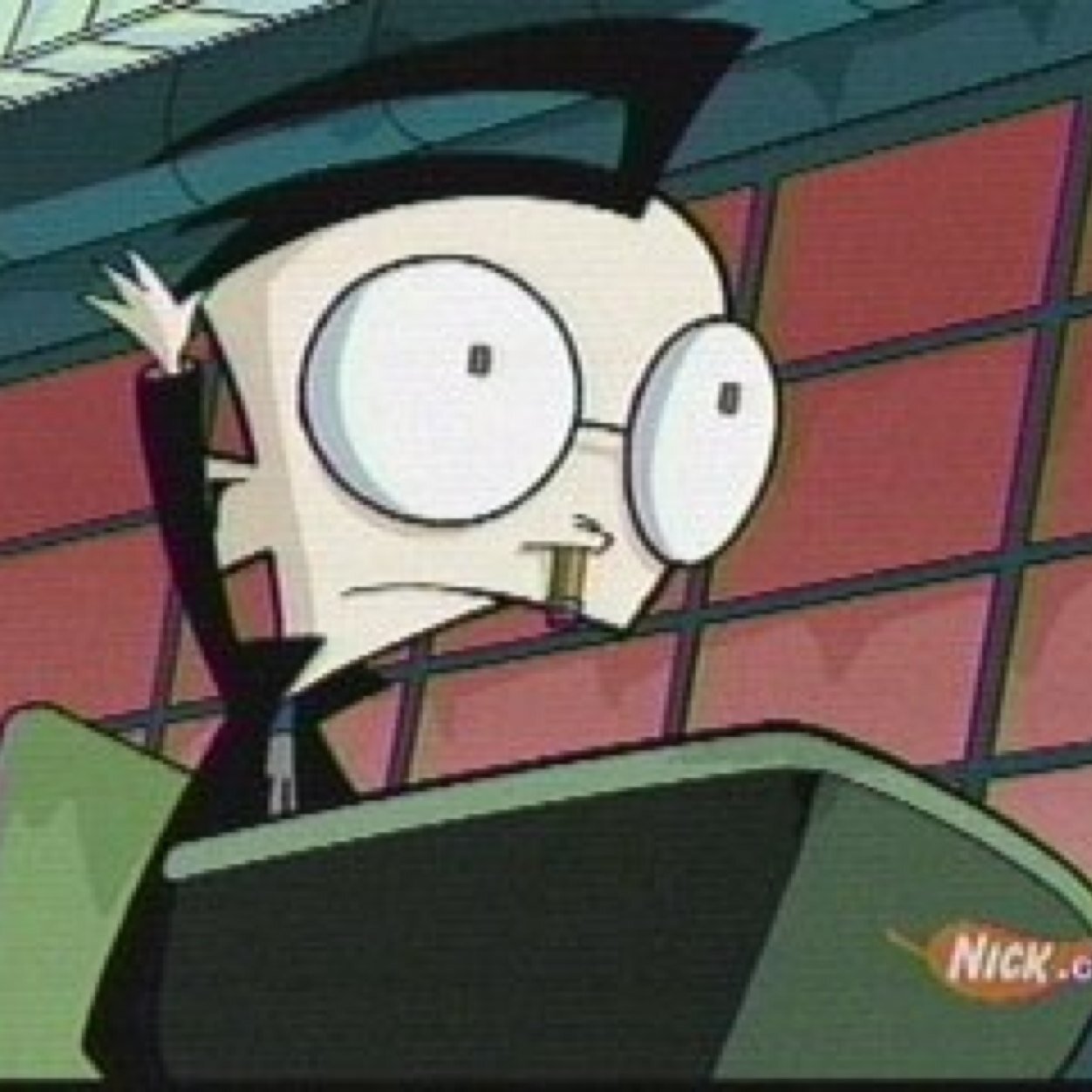 _AgentMothman_'s profile picture. You probably won't believe me, Nobody ever does but there's an ALIEN going to my school and he's trying to take over the earth!
MY HEAD'S NOT BIG!