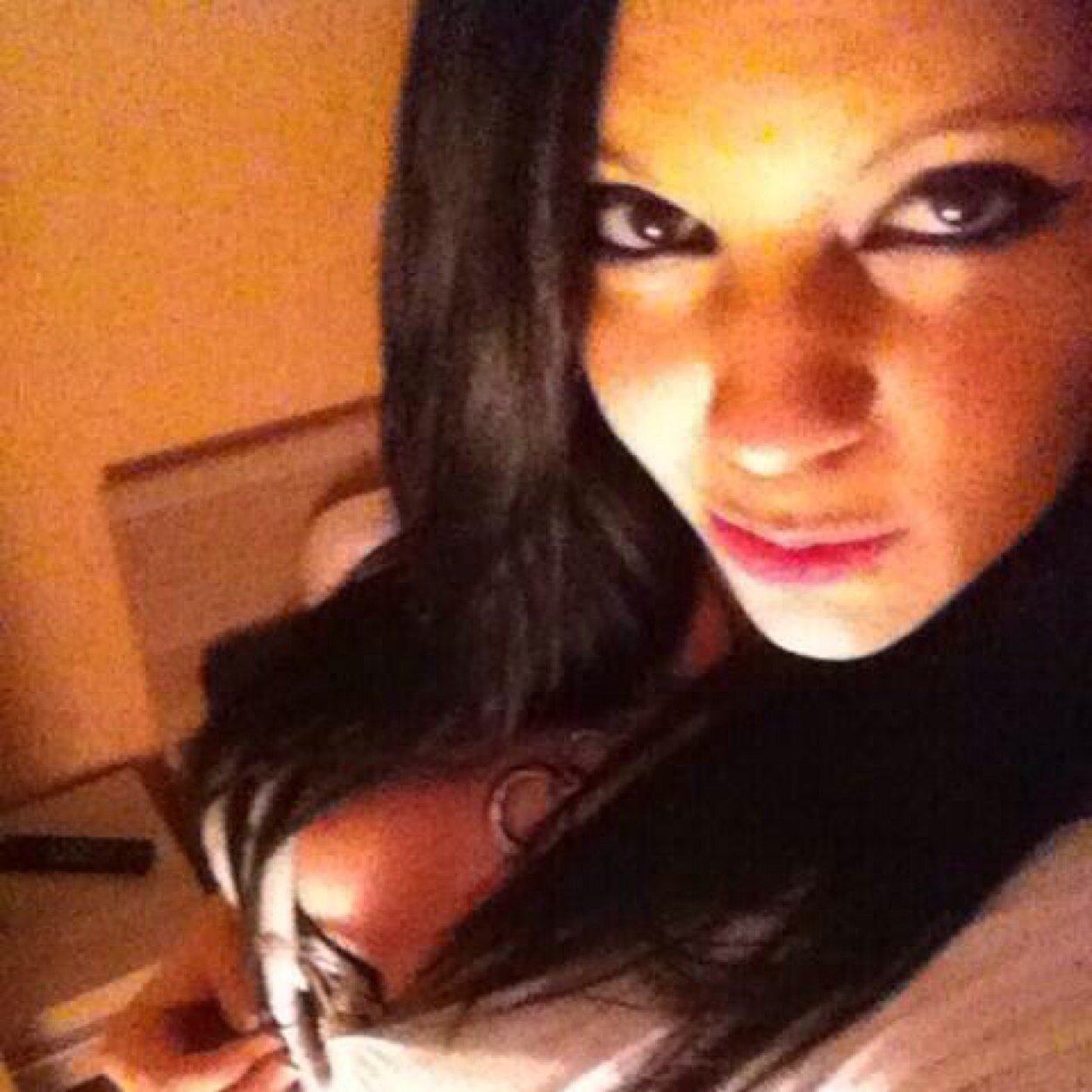 Instagram :: http://t.co/SFtqxh8lht ; Facebook:: https://t.co/vW1jEfWjYv