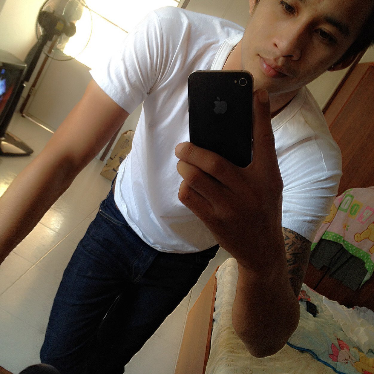 tong04062531's profile picture. 