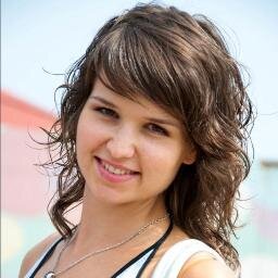 Интересуюсь сетевым маркетингом, рада новым знакомствам, люблю позитивных людей!
