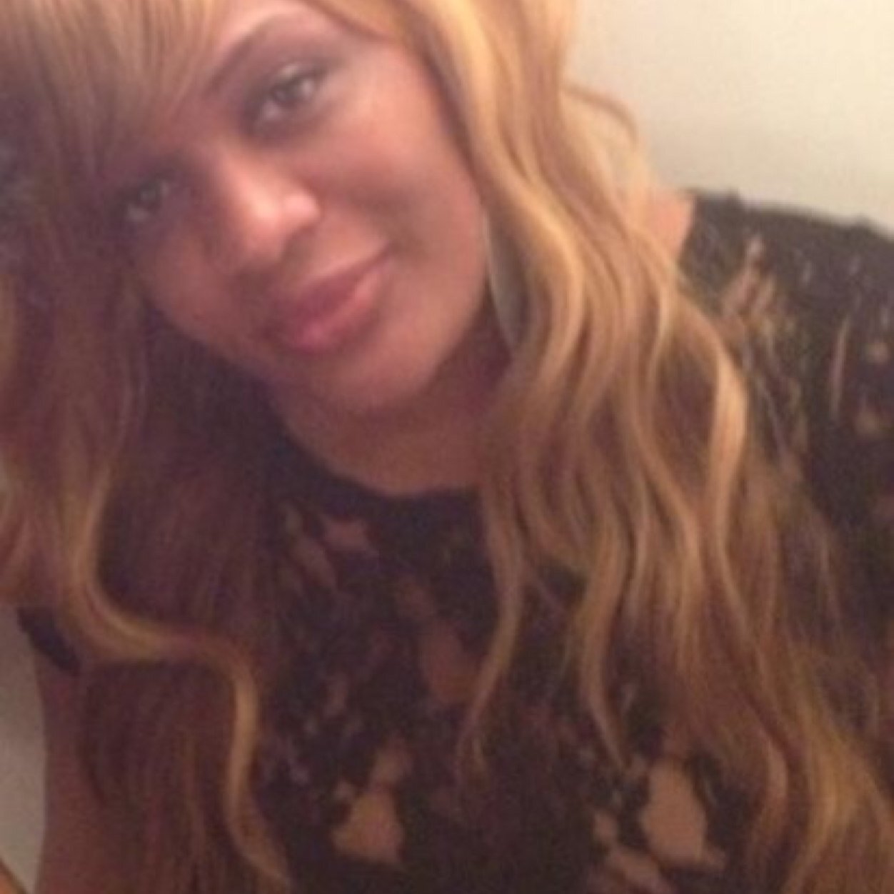 prettygirlpro's profile picture. go getter, business woman, hairstylist and salon owner