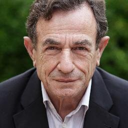 conseiller municipal socialiste de Rochefort, ancien conseiller général du canton de Rochefort-Nord, ancien maire adjoint de Rochefort, avocat honoraire.