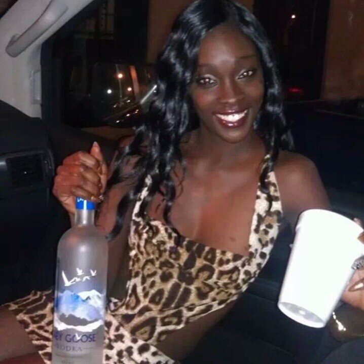 The name says it all.... Im Chocolate an very dark&sweet,,, I have two beautiful girls if you wanna know more follow me,,I follow back!!! #teamfollowback