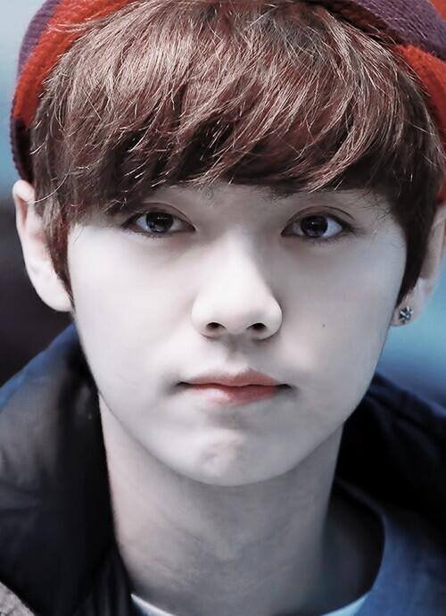 안녕하세요~~  บอทลู่ฮาน. ยินดีที่ได้รู้จักน้า\(^o^)/~ ว่างๆก็ทักผมด้วยนะฮะ เสี่ยวจะสิงอีกบอทนึง ไปฟอลกันน้า   @lu_guegue