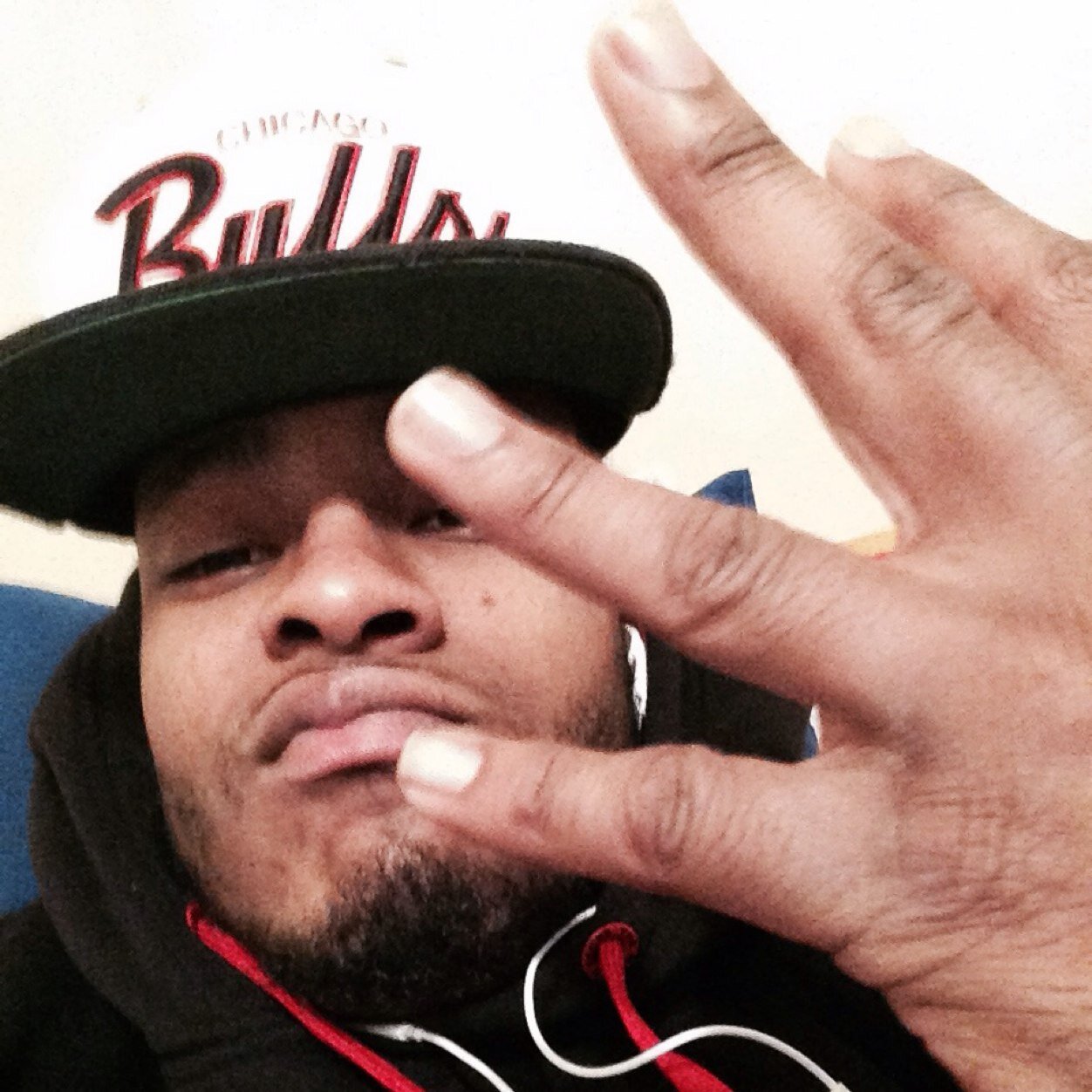 Follow me on insta @JEASY4HUNNA