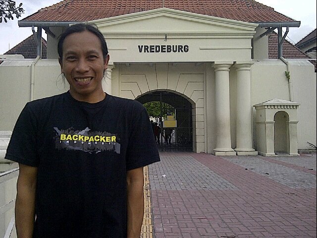 | BikanBikin | SoblanSablon | KoasKaos | JokatJaket | Souvenir&Advertising | KopiteLiverpool | DiBatam | #jalan2demank