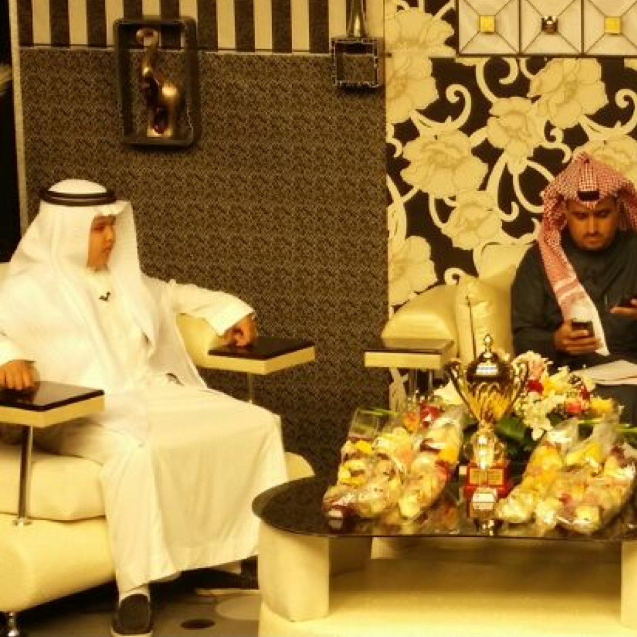 بطل العالم في الخوارزمي الصغير الحاصل على المركز الثاني في هونج كونج 29 / 12 / 2013 ☻ ~ 香港