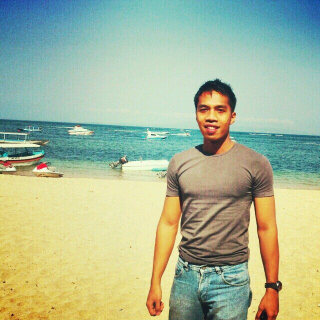 adhipoday's profile picture. if pain does not kill U it will make U stronger