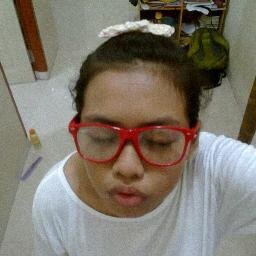 Ngak semua cri perhtian|kakak kelas kece abis| PIKKYSTAR~`~`~`| SARANGHAE  :-):-D;-) :-@