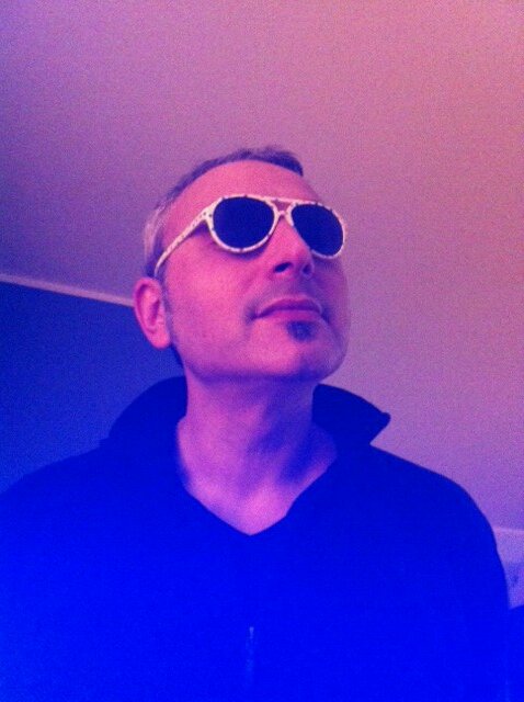 Le persone normali mi fanno paura!