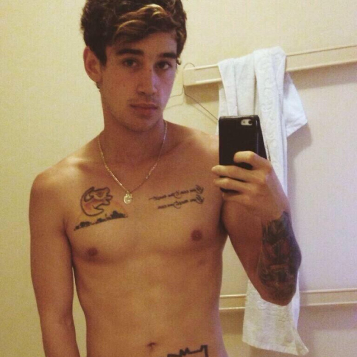 Janoskianator that saw Jai on a train, janoskianator from the start, be here til the end 0/5