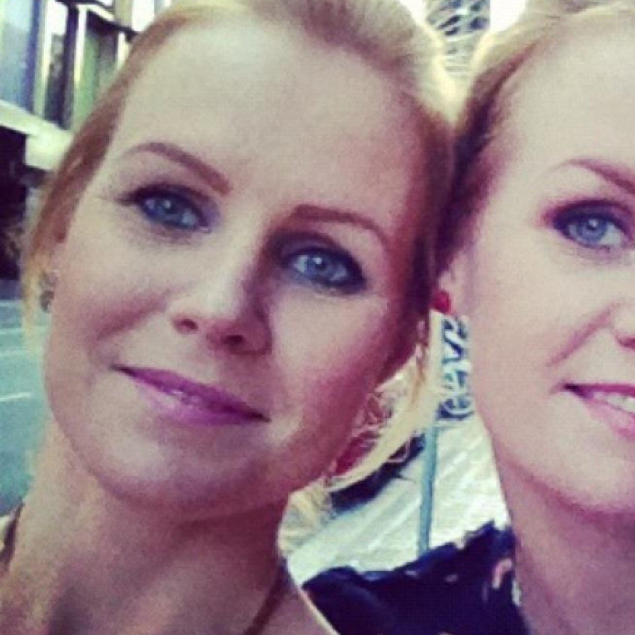 Farrell_Liz's profile picture. crazy docker fan