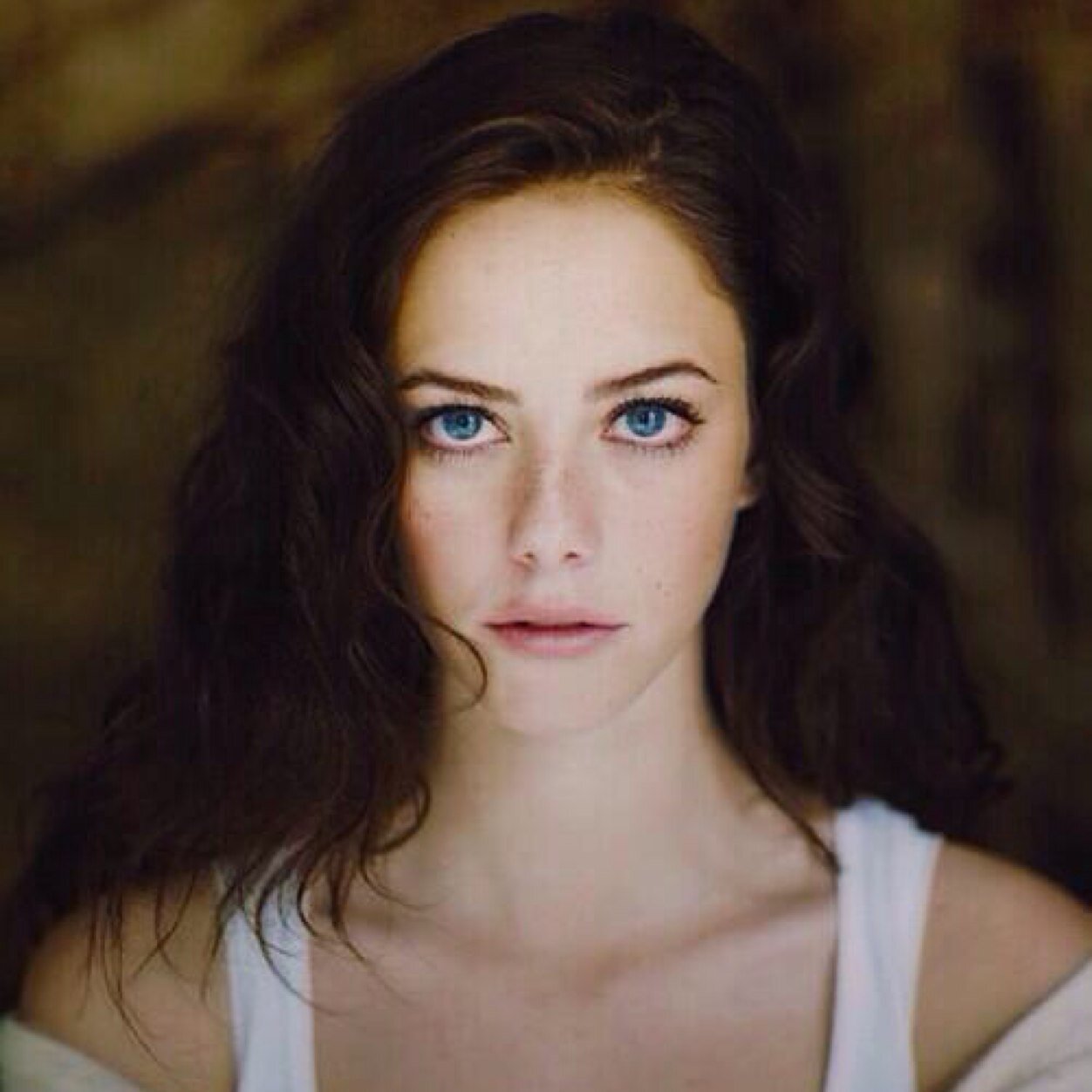 Kaya • 21 • single • attricella motrice e maga • teletrasporto volo controllo degli elementi ❤️ el jus aus fossy lou em nialler love ya ❤️