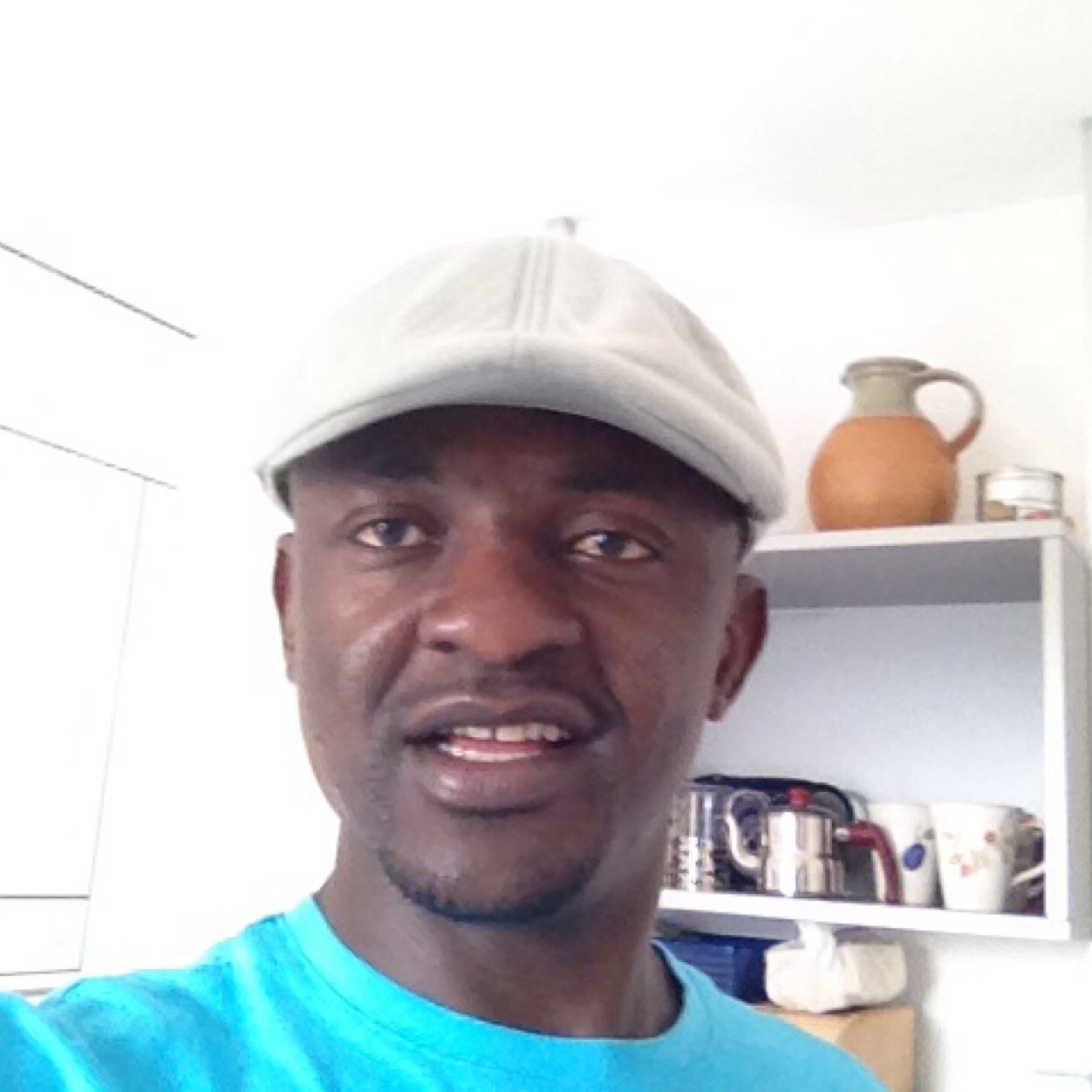 fulloxi's profile picture. 