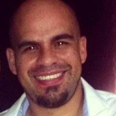 Jornalista e Produtor Cultural. 
“Ainda que eu ande pelo vale da sombra da morte, não temerei mal nenhum, porque Tú estás comigo.” (Salmo 23.4)