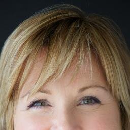 Curator of beautiful decor, consumer of gorgeous handbags, crazy cat lady....owner, DH Interior Design.