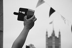 Former research project @ KCL's Dept of Digital Humanities, studying youth & smartphones. Still tweets about data science, privacy & culture.